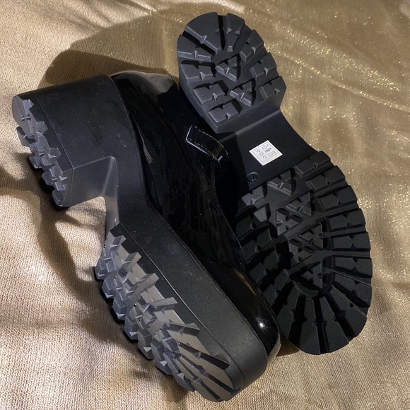 platform mary jane’s (patent leather, UK7/40) from koi footwear - Picture 5 of 5